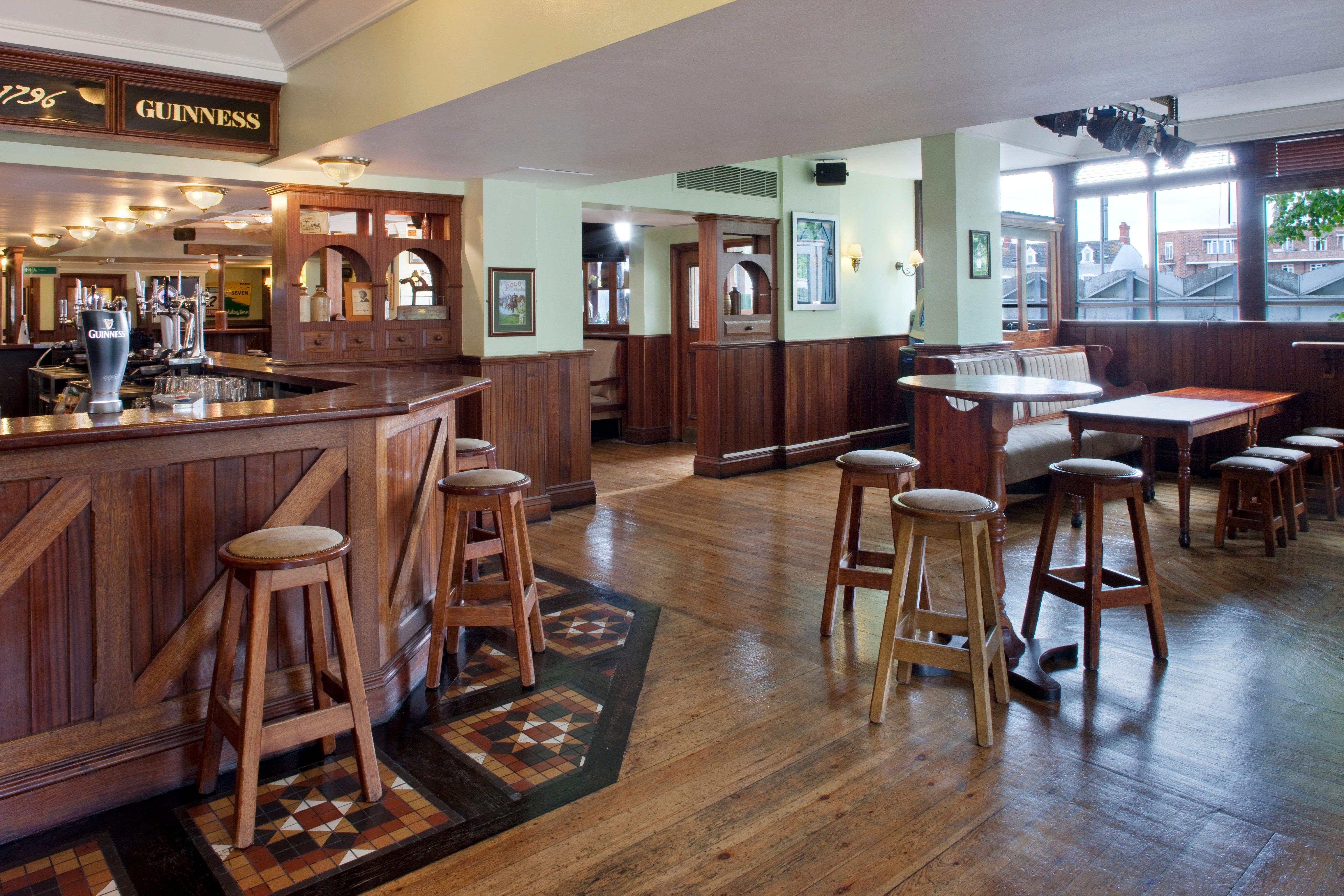 Holiday Inn Cardiff City By Ihg Luaran gambar