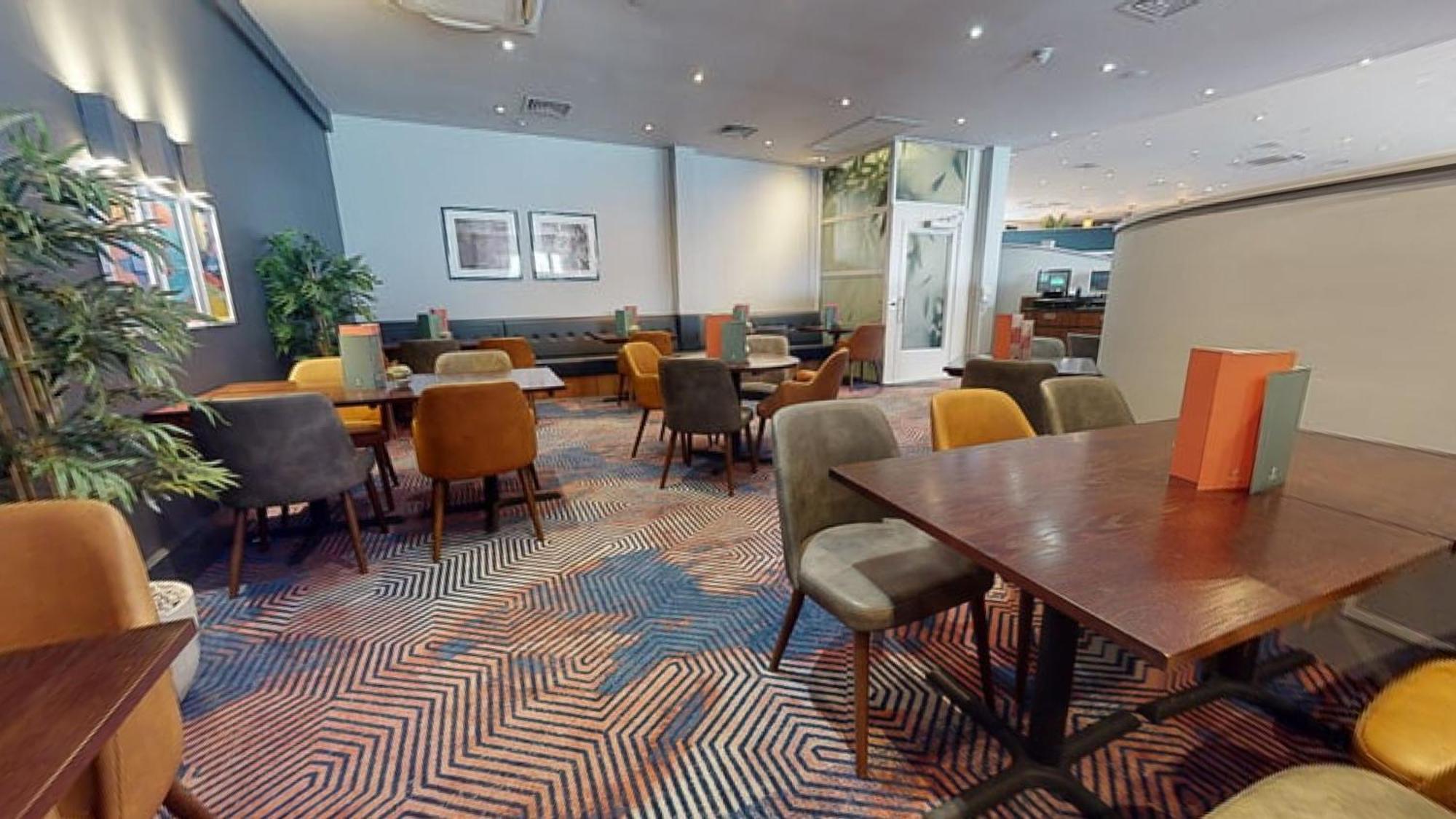 Holiday Inn Cardiff City By Ihg Luaran gambar