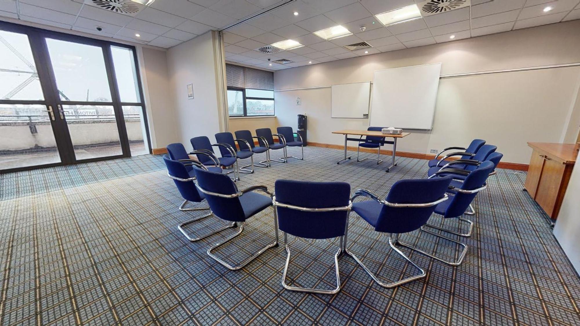 Holiday Inn Cardiff City By Ihg Luaran gambar