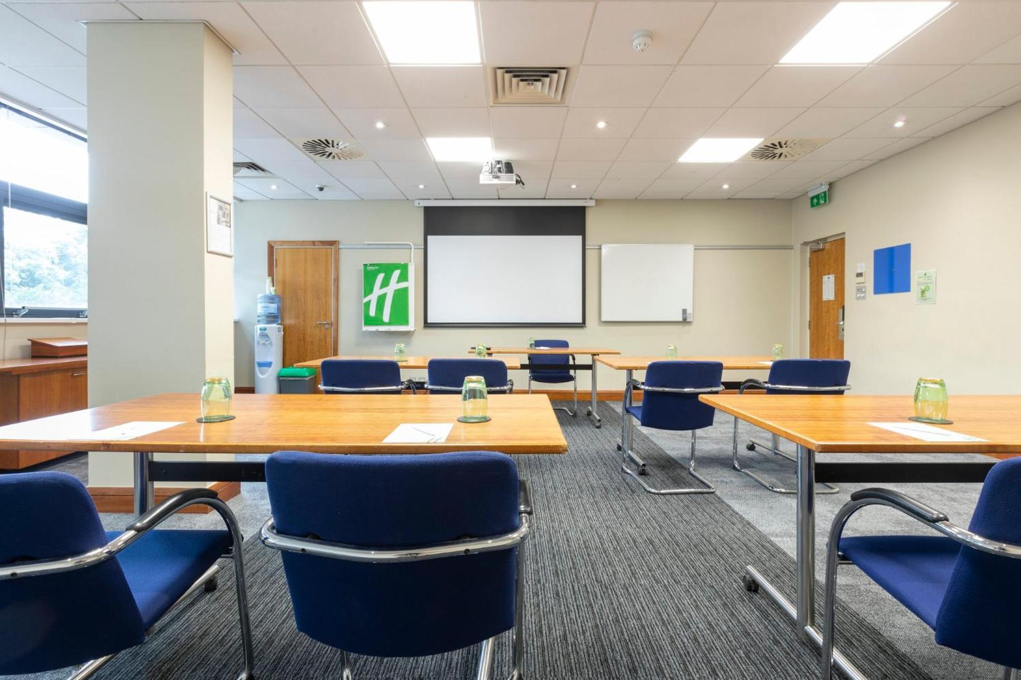 Holiday Inn Cardiff City By Ihg Luaran gambar